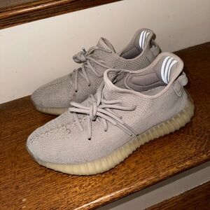 Yeezy 350 Sesame Mens 7/Womens 8